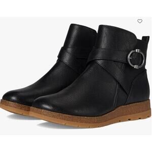 NEW Sofft  Eurosoft women's laelia boots bootie black size 9